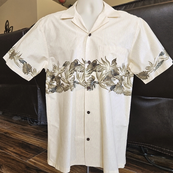 Vintage RJC Hawaiian Short Sleeve Collared Button Down Shirt - Picture 2 of 9